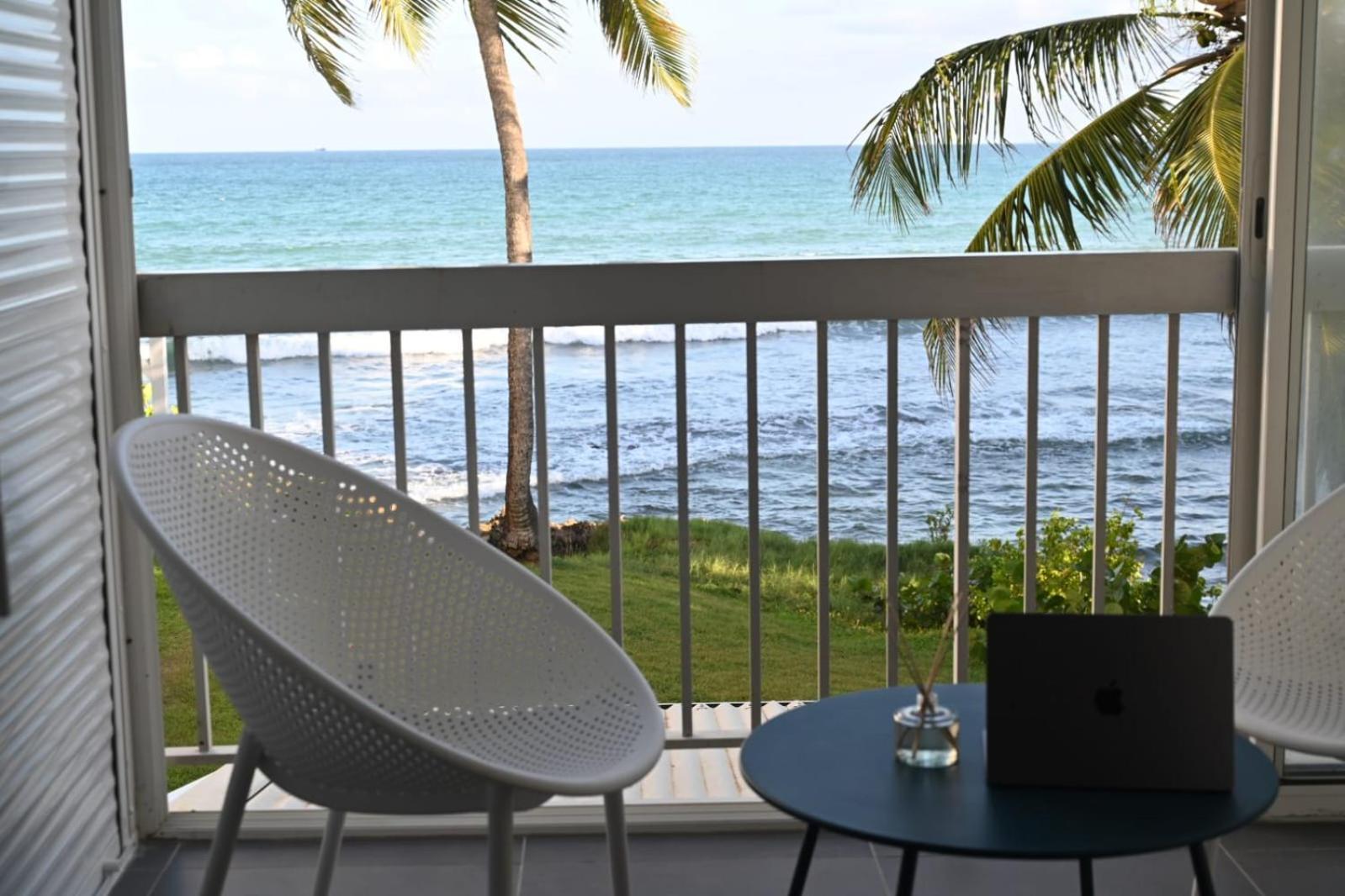 Studio Vue Sur Mer Fort D'Epee เลอโกซิเยร์ ภายนอก รูปภาพ